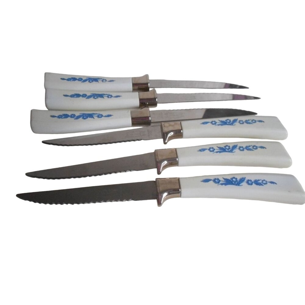 6 VTG Serrated Steak Knife Cornflower Blue Pyrex compat England Stainless Steel